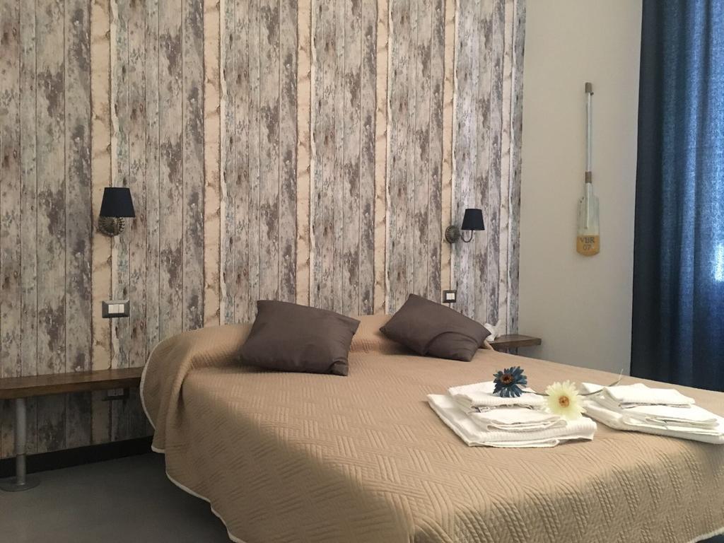 Double Room with Extra Bed (2 Adults + 1 Child)
