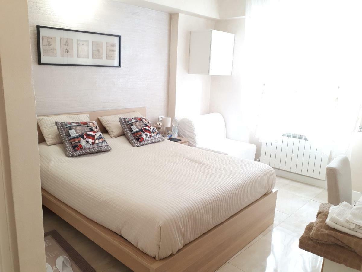 Deluxe Suite with Spa Bath