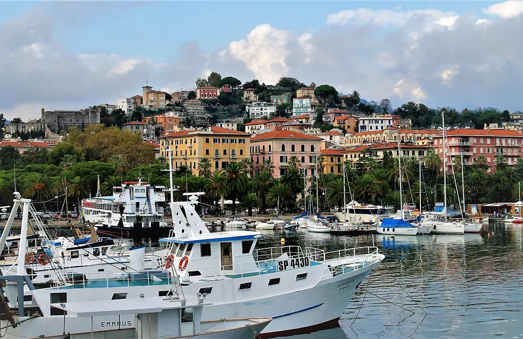 Affittacamere Golfo Della Luna-1