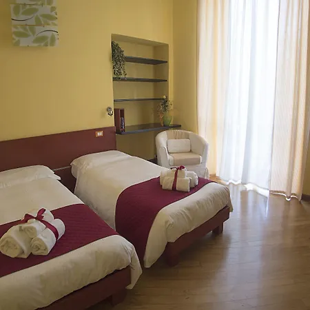 Residenza Viani Guest House-3