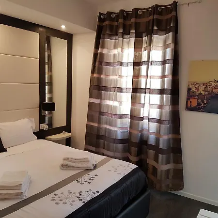 Voyage Prive Deluxe-2